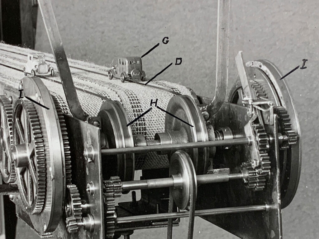 T.W. Forbes’s 1931 doctoral-thesis apparatus