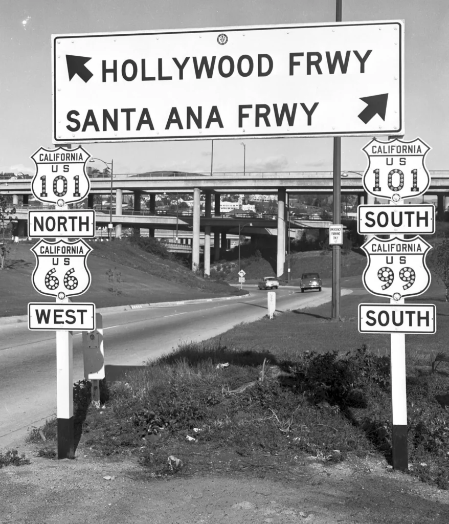 Hollywood Freeway (US 101 North / US 66 West)
